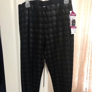 Nygard ankle slimming pants
